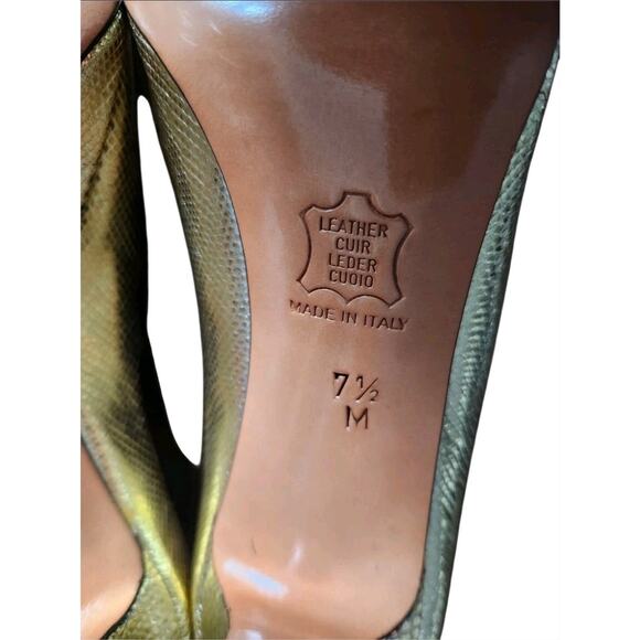 Vintage YSL Gold Metallic Python Embossed Leather Stiletto Mary Jane Pumps 7.5M - Picture 7 of 8